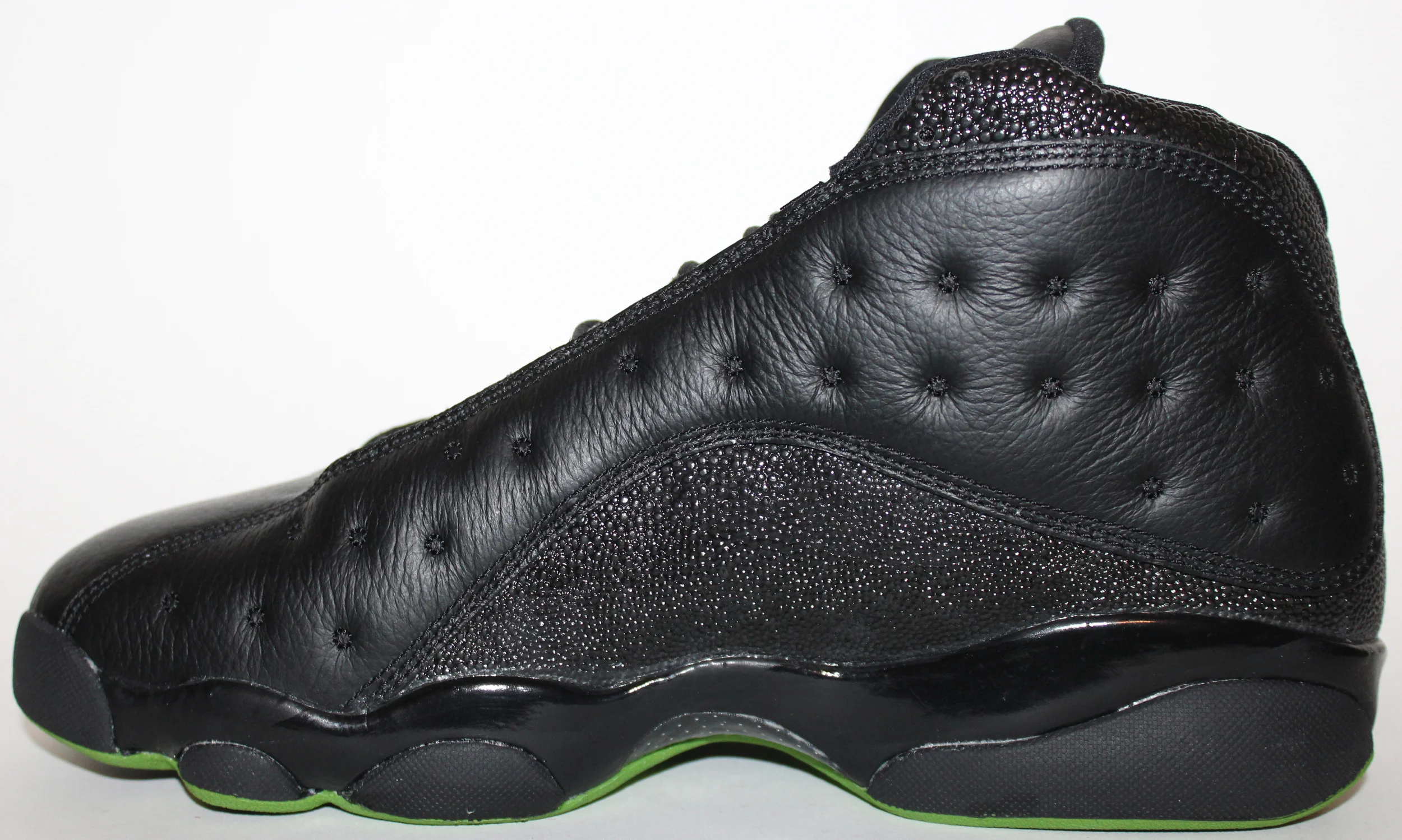 Air Jordan 13 Retro Altitude 2005 DS (Size 10.5) — RootsBK